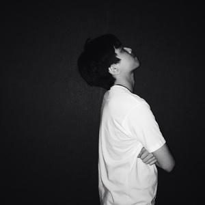 罗宾被❌吸乳歪歪漫画
