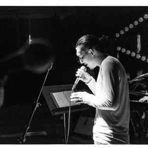 罗宾被❌吸乳歪歪漫画
